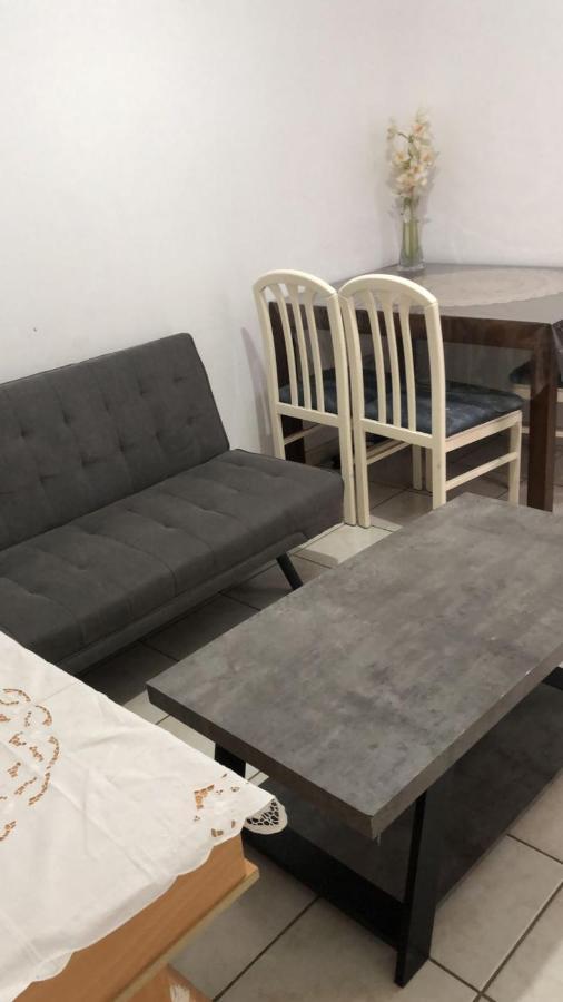 Holiday House Maisonette Лимасол Экстерьер фото