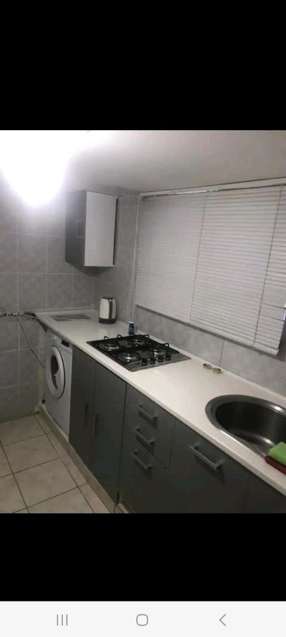 Holiday House Maisonette Лимасол Экстерьер фото